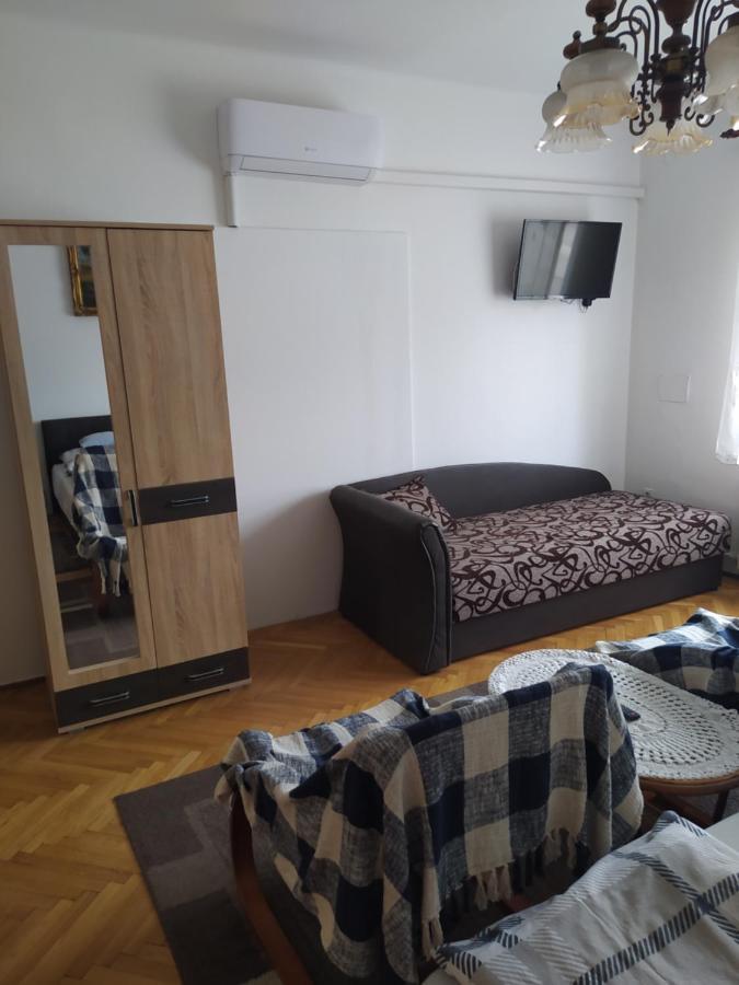 Rita Apartman Apartment Szombathely Ngoại thất bức ảnh